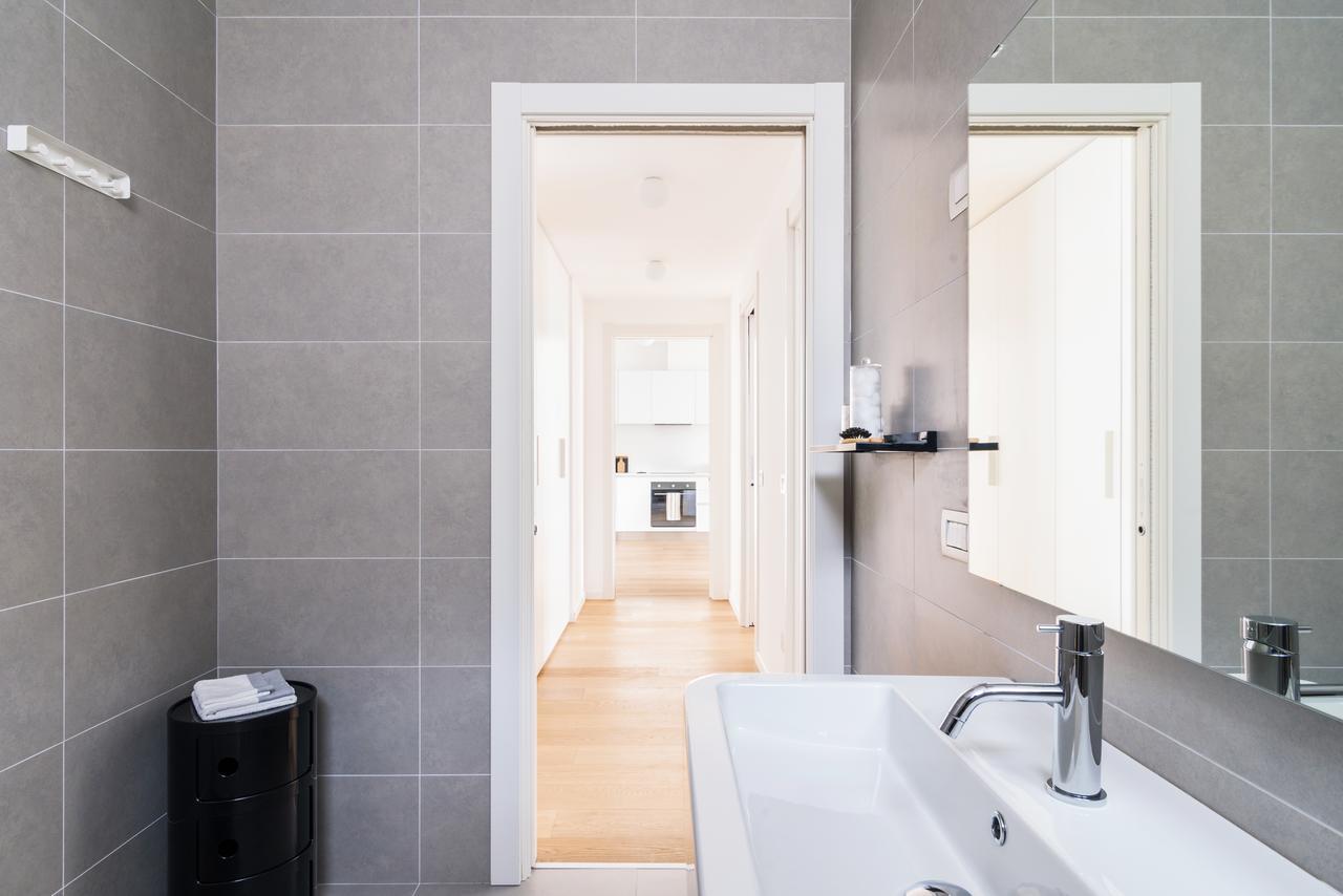 Altido Lovely 1-Bed Flat With Balcony & Free Parking Milano Dış mekan fotoğraf