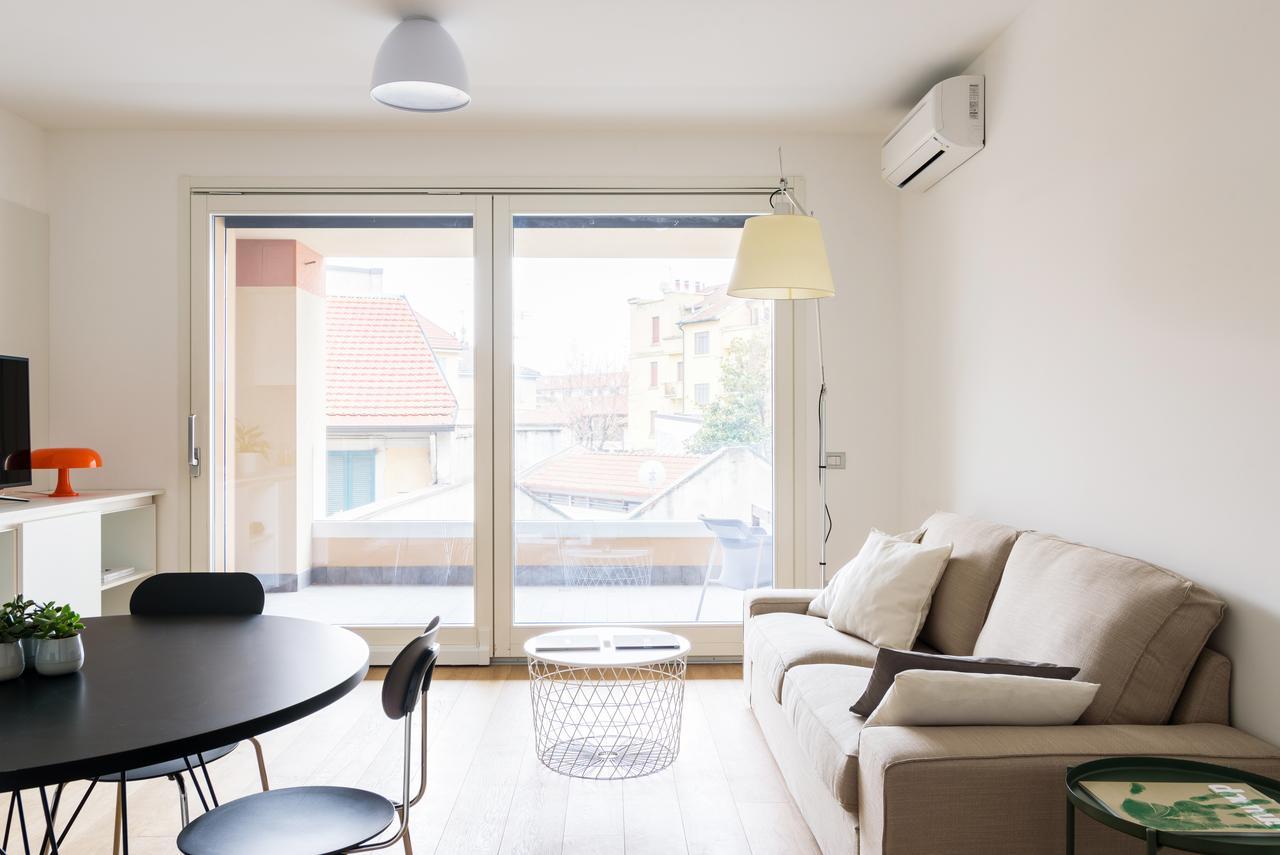 Altido Lovely 1-Bed Flat With Balcony & Free Parking Milano Dış mekan fotoğraf
