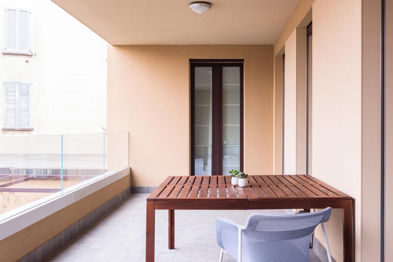 Altido Lovely 1-Bed Flat With Balcony & Free Parking Milano Dış mekan fotoğraf