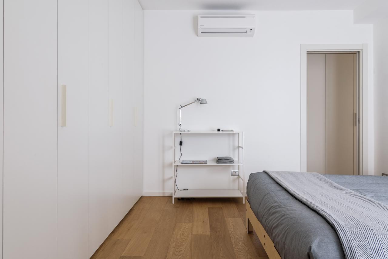 Altido Lovely 1-Bed Flat With Balcony & Free Parking Milano Dış mekan fotoğraf